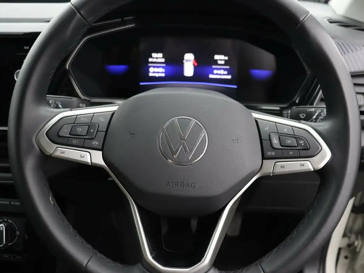 2023-volkswagen-t-cross-10-tsi-black-edition-110ps-big-39