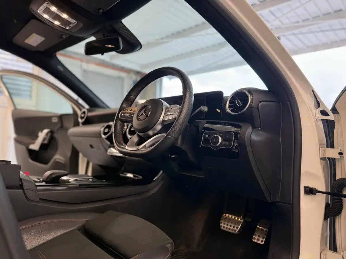 2021-mercedes-benz-a-class-13-a250e-amg-line-saloon-4d-big-22