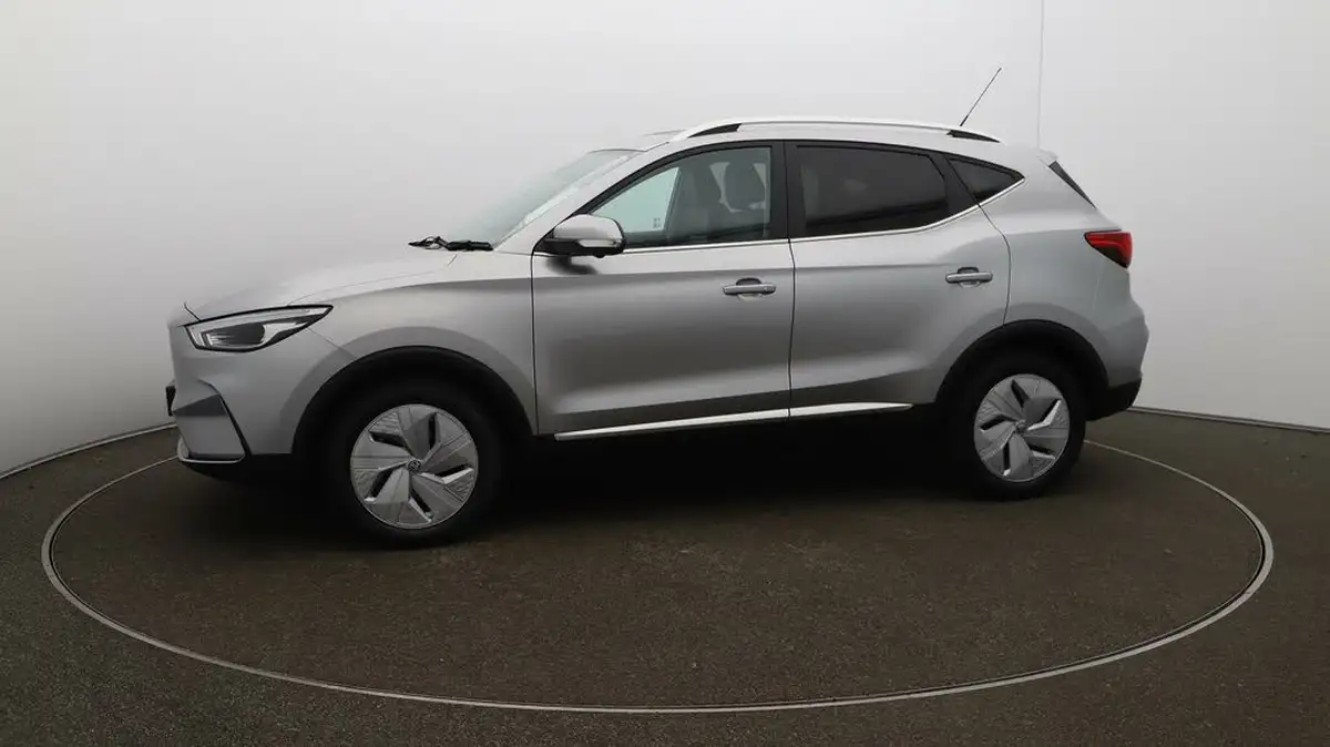 2023-mg-zs-suv-e-trophy-ev-156ps-long-range-big-65