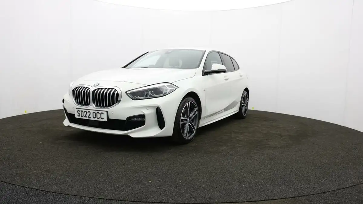 2022-bmw-1-series-15-118i-m-sport-lcp-big-57