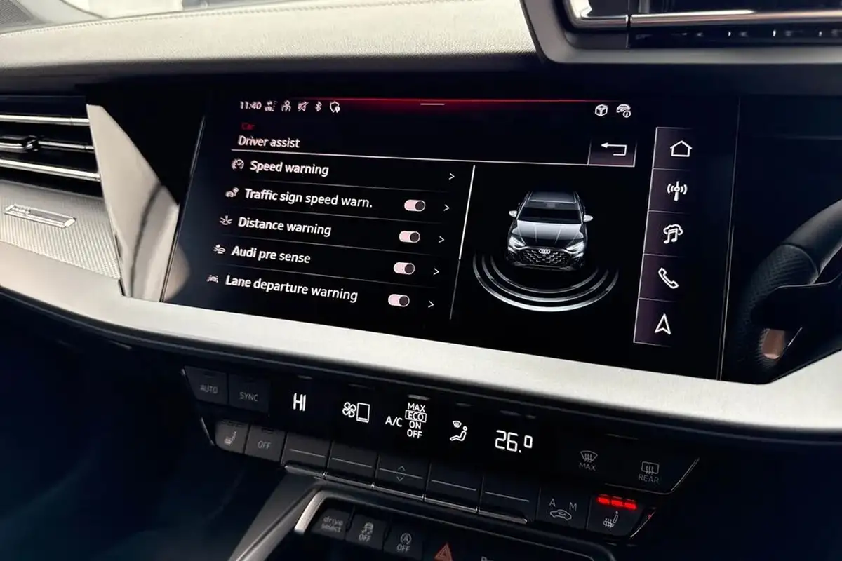 2024-audi-a3-15-35-tfsi-s-line-saloon-4d-tronic-big-44