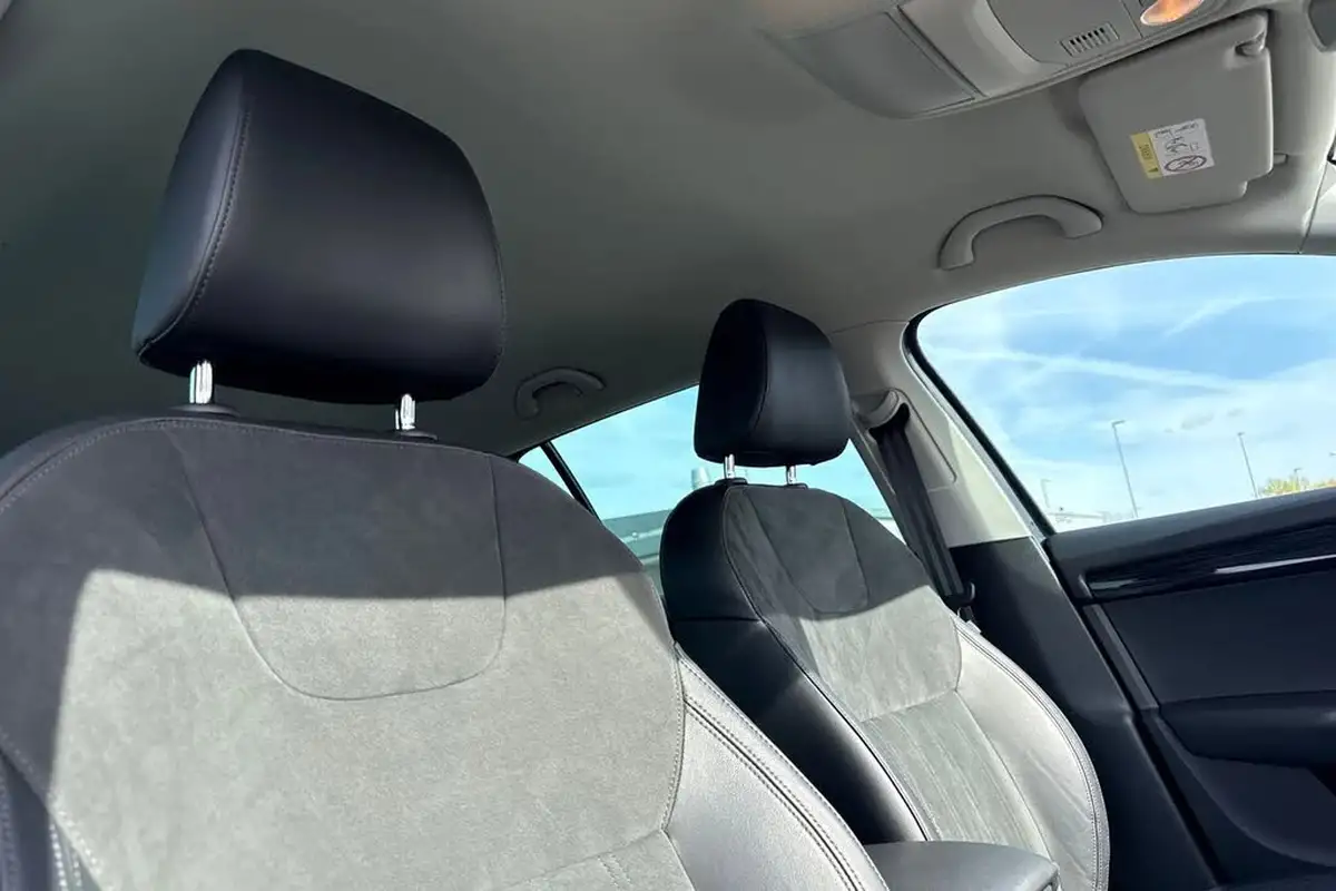 2019-skoda-octavia-20-tsi-se-l-estate-big-23