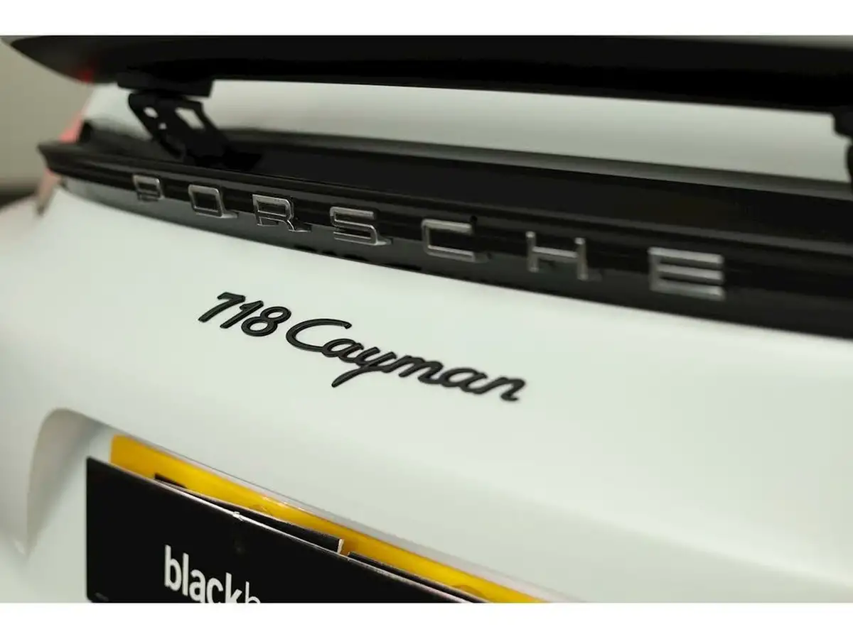2018-porsche-cayman-718-20-cayman-ss-big-19