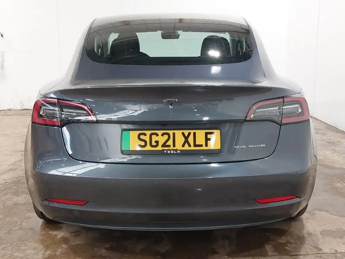 2021-tesla-model-3-e-long-range-4x4-big-15