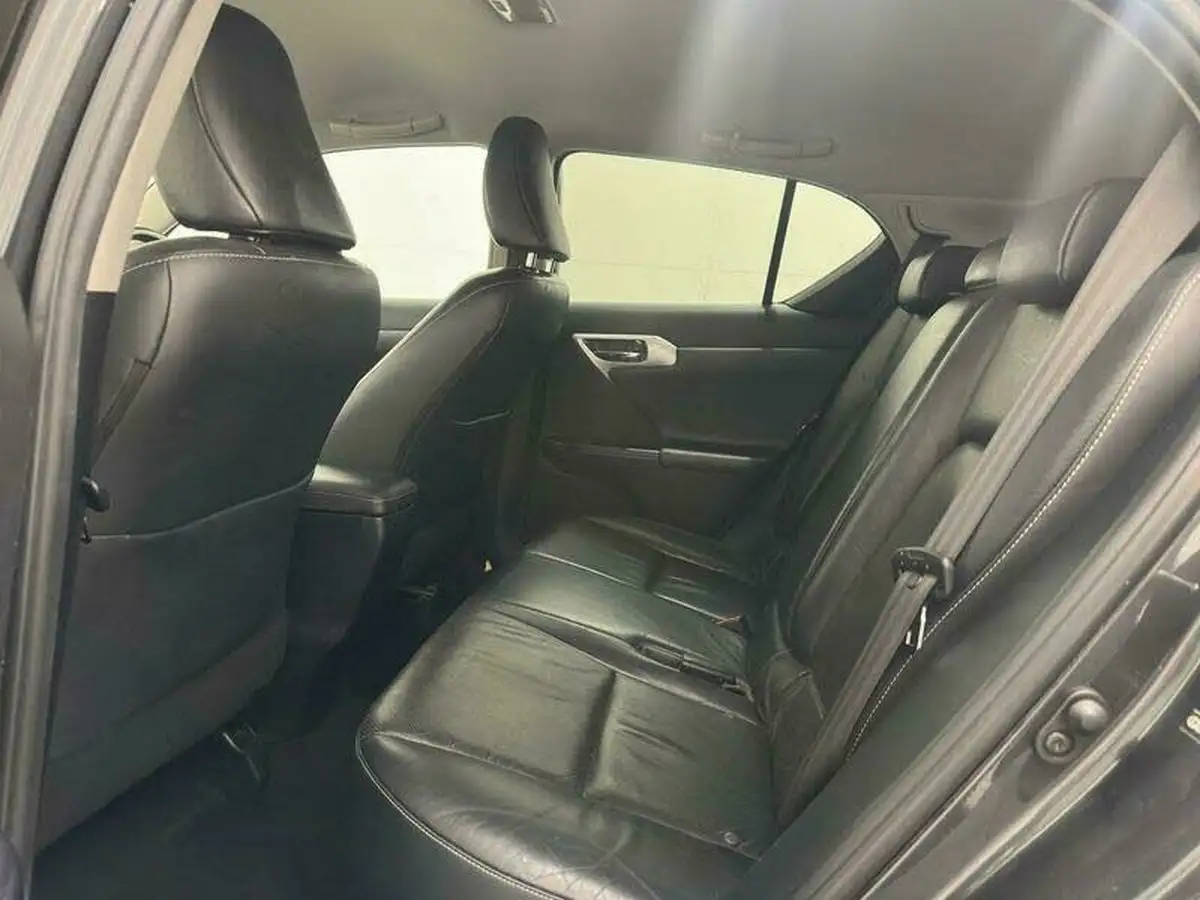 2011-lexus-ct-200h-18-se-l-big-46