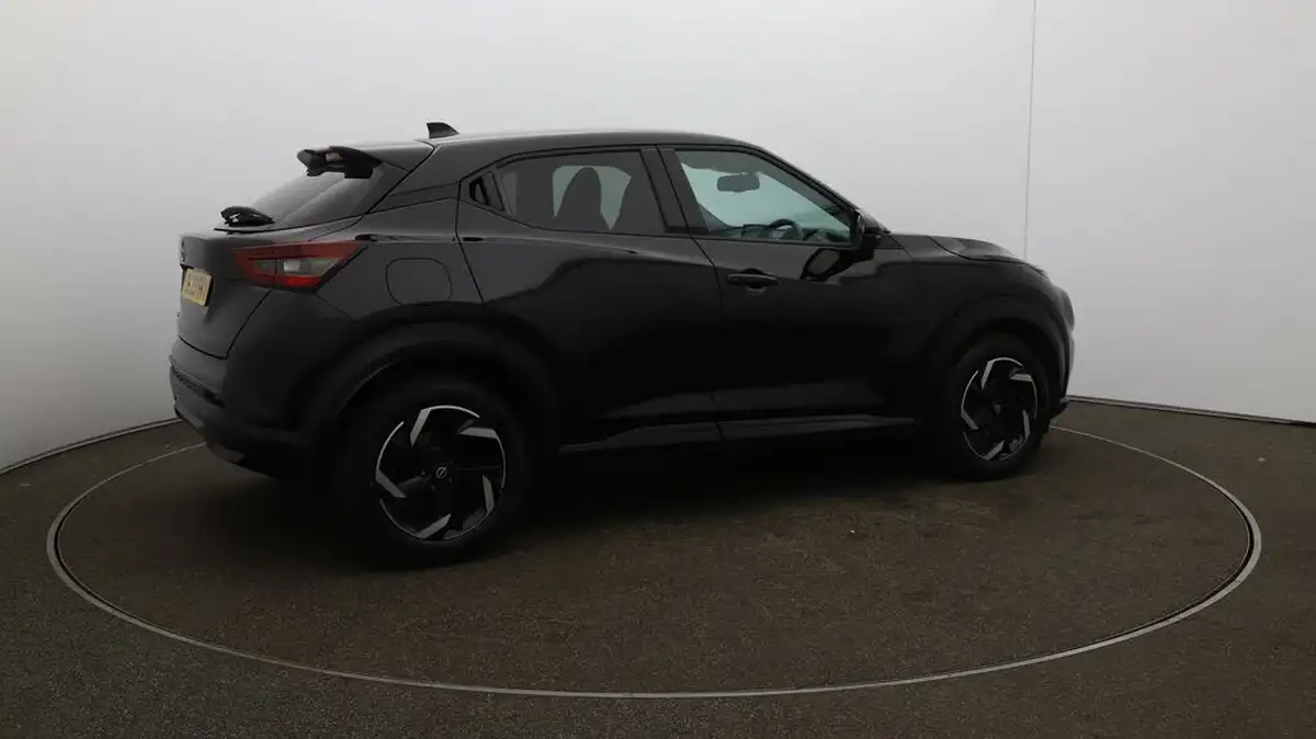 2023-nissan-juke-10-dig-t-n-connecta-big-50