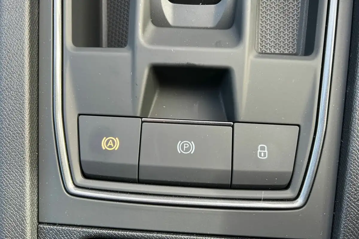 2024-cupra-formentor-15-tsi-v2-dsg-big-36