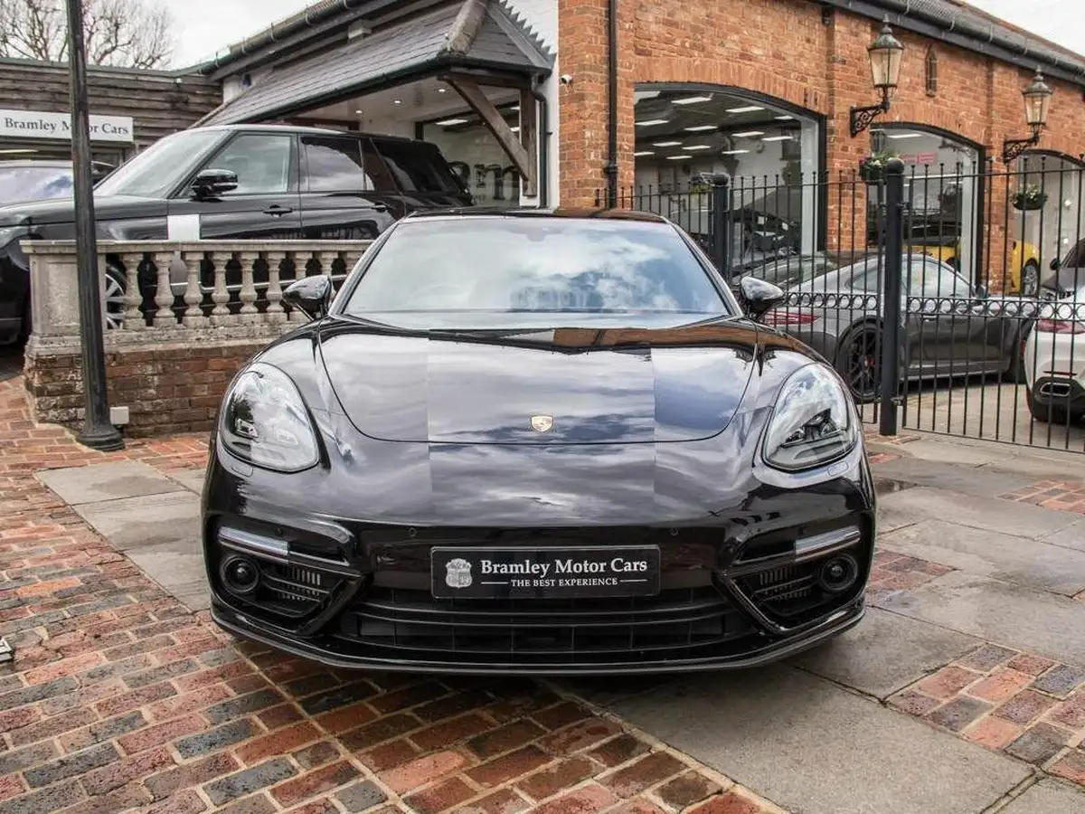 2020-porsche-panamera-40-v8-turbo-sport-turismo-big-1