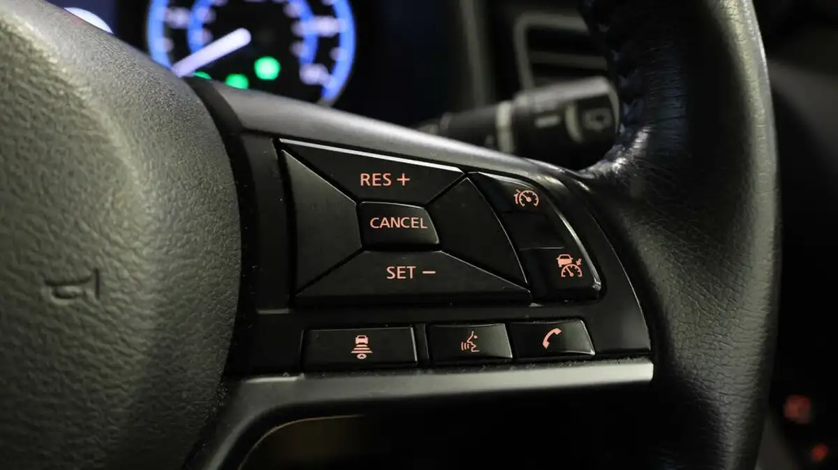 2021-nissan-leaf-e-n-connecta-big-22
