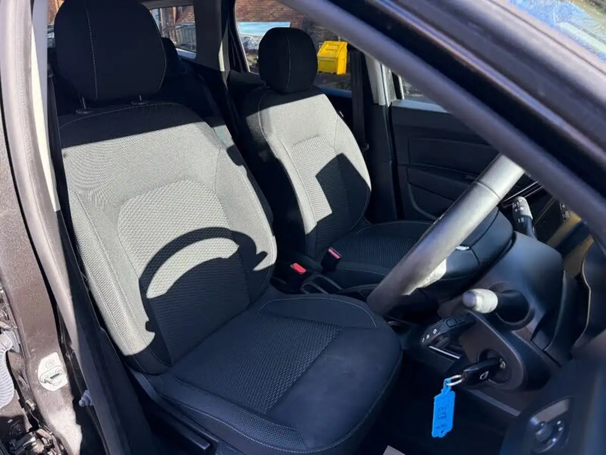 2019-dacia-duster-13-tce-comfort-1333cc-big-18