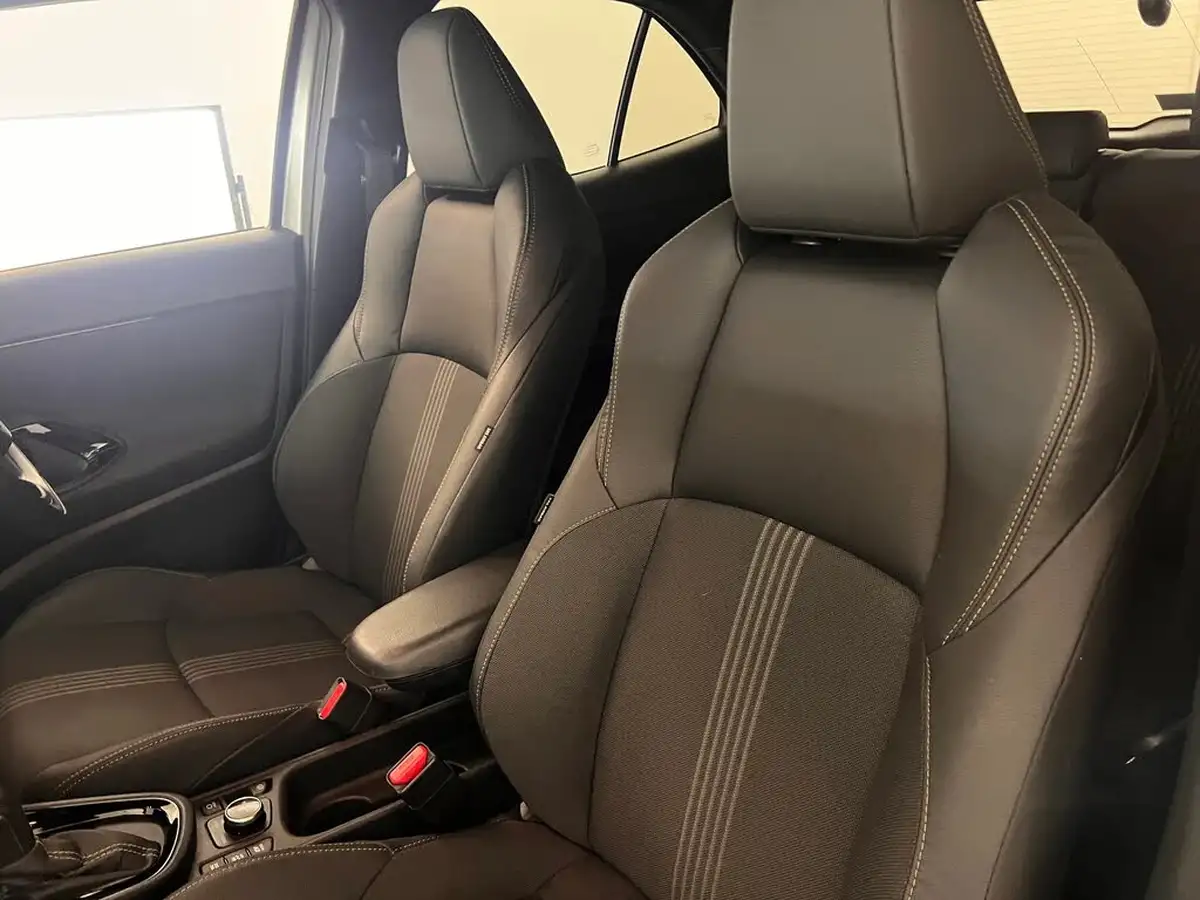 2022-toyota-yaris-cross-15-vvt-i-dynamic-awd-i-big-39