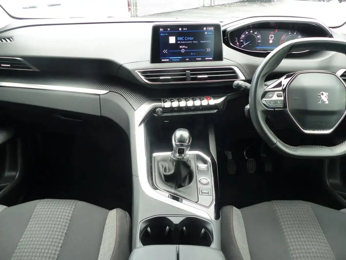 2021-peugeot-3008-suv-15-bluehdi-active-premium-big-9