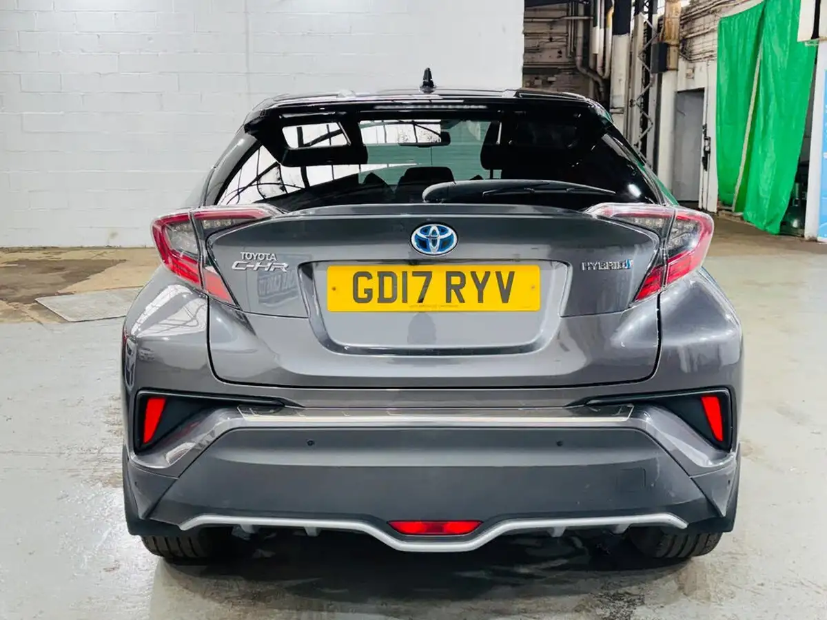 2017-toyota-c-hr-18-vvt-i-dynamic-big-6
