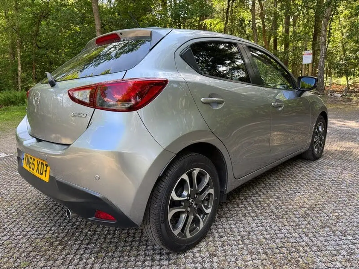 2016-mazda-mazda2-15td-sport-nav-big-7