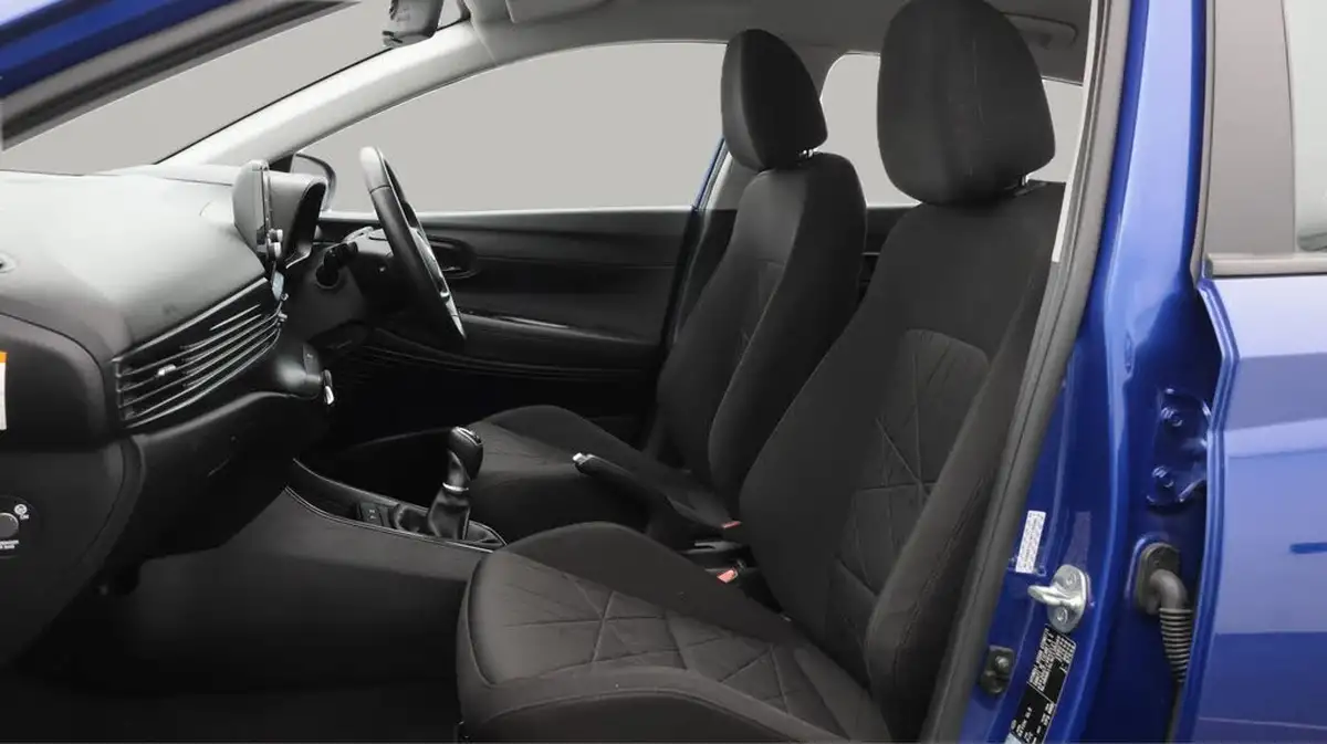 2022-hyundai-bayon-10-t-gdi-se-connect-big-14