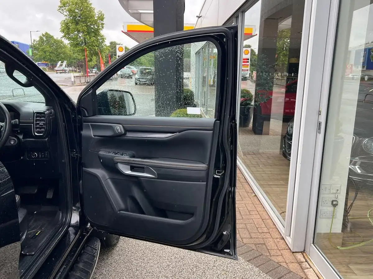 2023-ford-ranger-20-ecoblue-wildtrak-double-cab-big-17