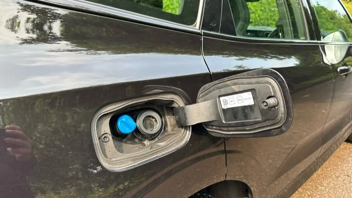 2023-volvo-xc60-20td-b4-plus-big-15