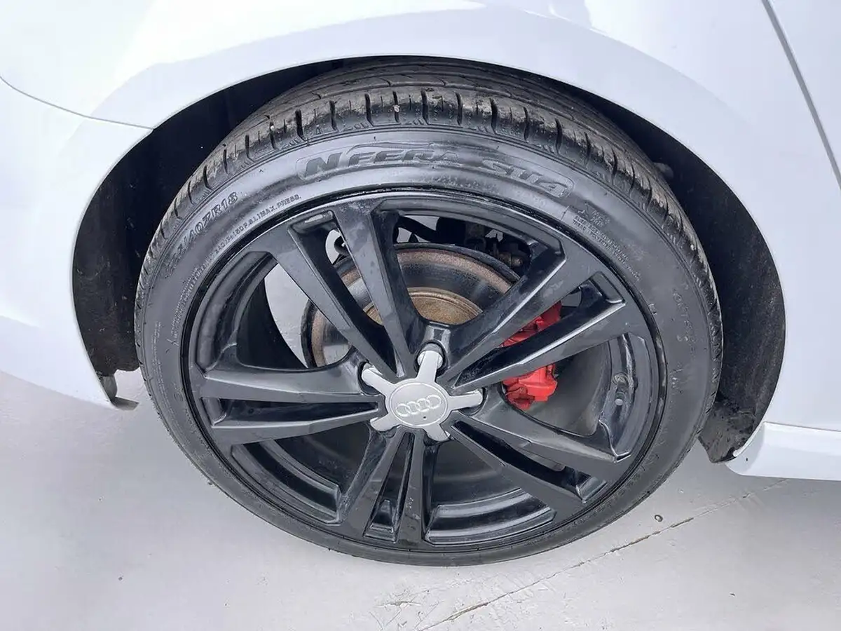 2014-audi-a3-20-tdi-s-line-150ps-sportback-5d-1968cc-big-22