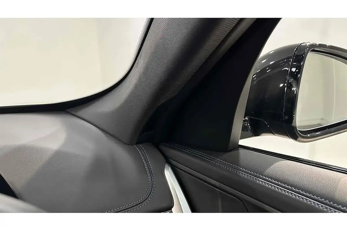 2024-bmw-ix1-e-edrive20-m-sport-big-35