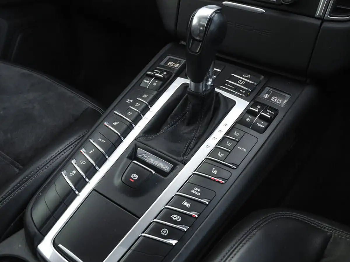 2017-porsche-macan-30-gts-ss-big-15