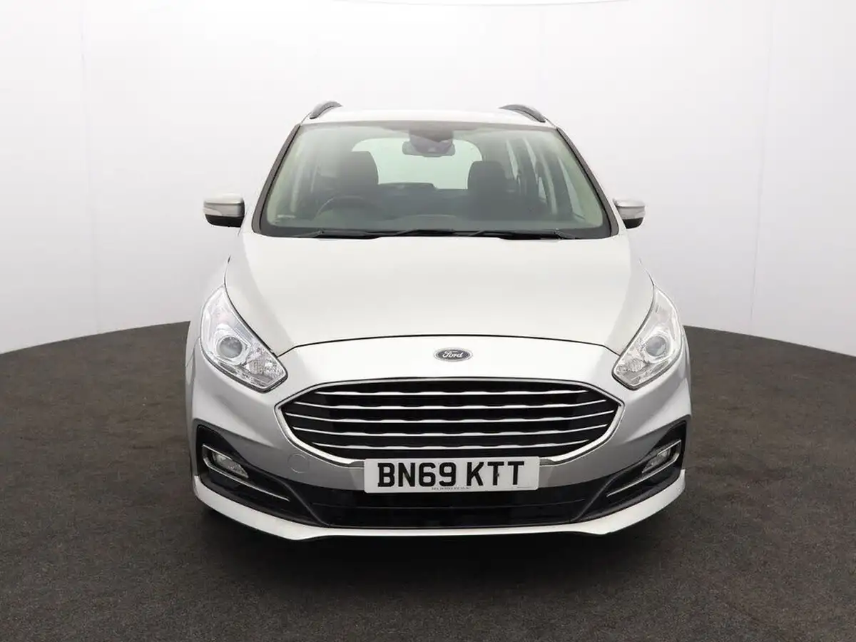 2020-ford-galaxy-20-zetec-big-3
