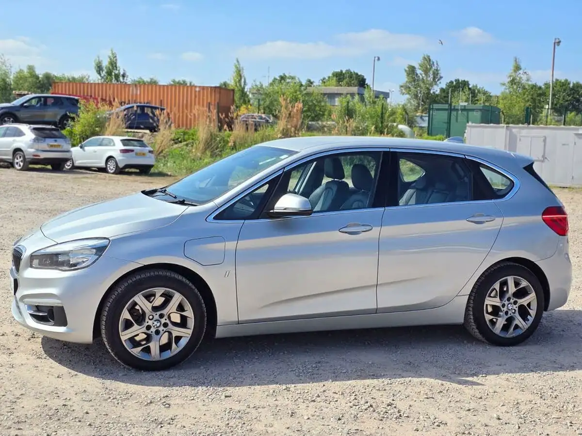 2017-bmw-2-series-15-225xe-phev-luxury-big-10