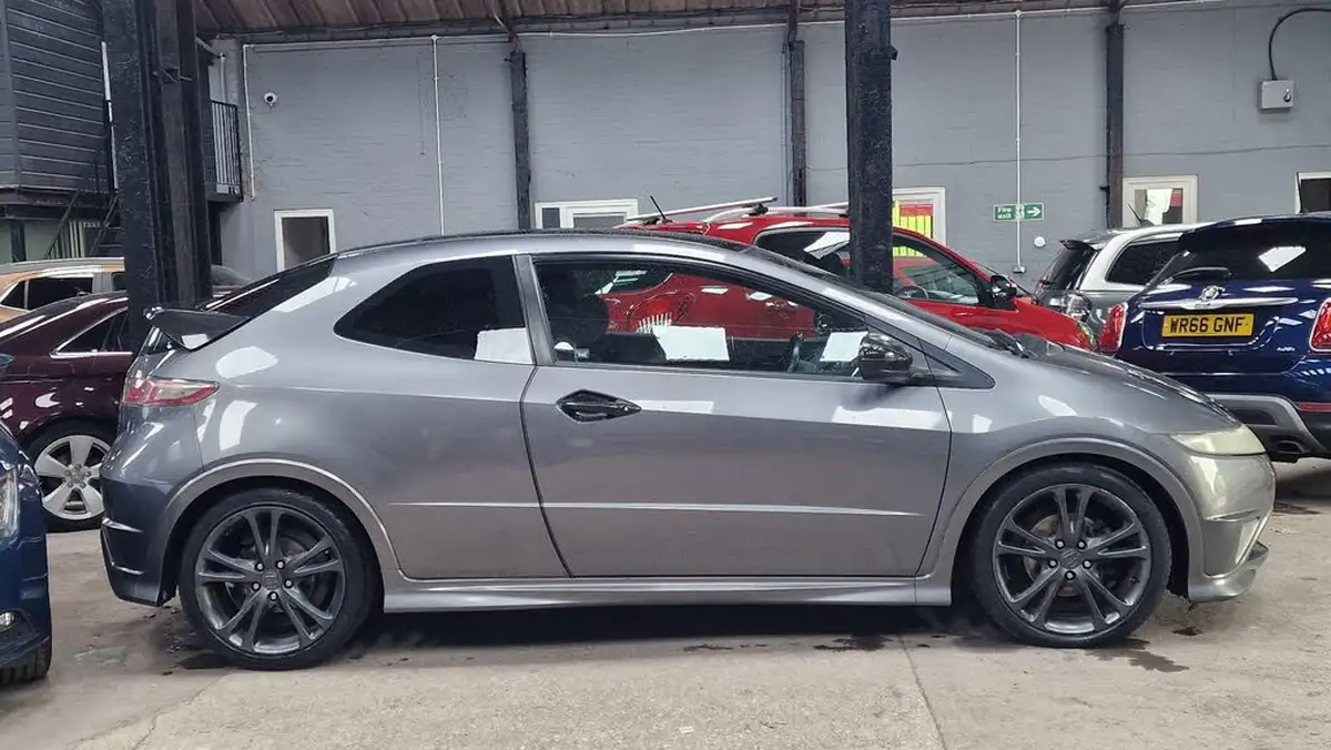 2010-honda-civic-22td-type-s-gt-22i-cdti-big-1