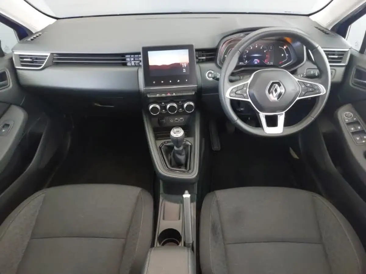 2023-renault-clio-10-tce-evolution-big-2