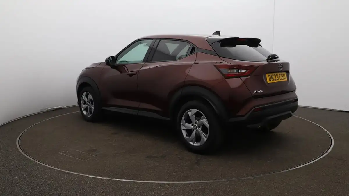 2023-nissan-juke-10-dig-t-n-connecta-dct-big-64