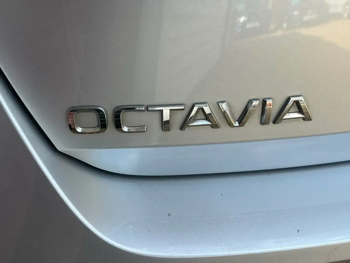 2023-skoda-octavia-15-tsi-se-hatchback-big-8