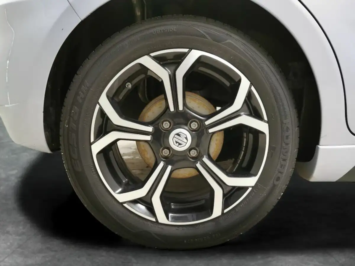 2023-mg-mg3-15-vti-tech-exclusive-nav-big-30