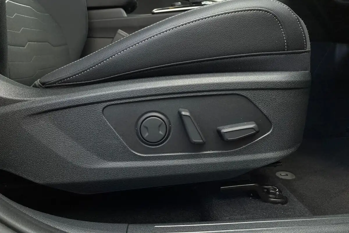 2024-kia-sportage-16-t-gdi-3-241bhp-awd-phev-auto-big-21