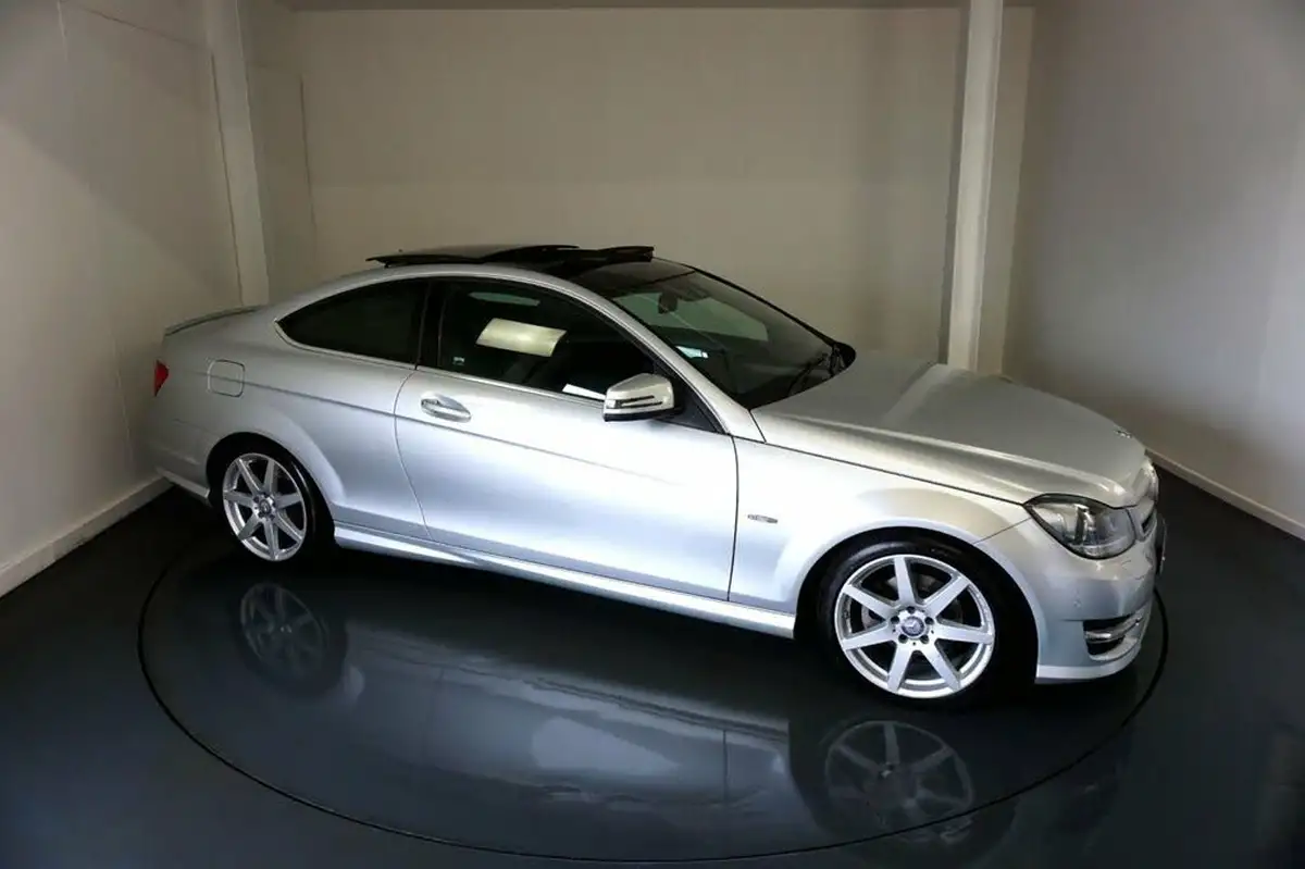 2014-mercedes-benz-c-class-21cdi-c220-cdi-amg-sport-edition-premium-plus-cdi-coupe-2d-7g-tronic-plus-big-11