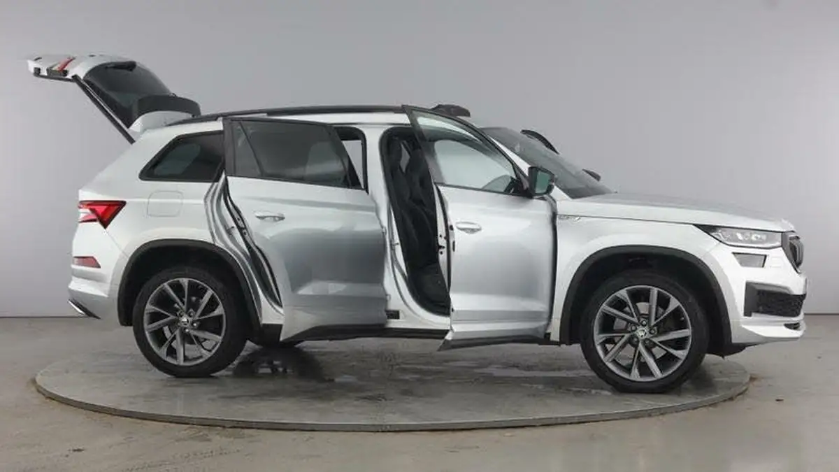 2023-skoda-kodiaq-20-tsi-sportline-big-9