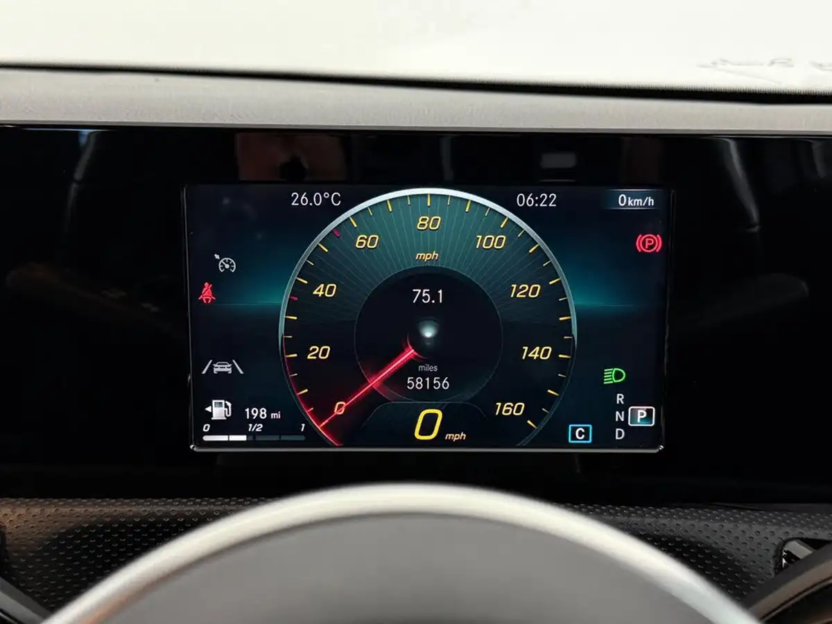 2019-mercedes-benz-a-class-15d-a180d-sport-hatchback-5d-7g-dct-big-17