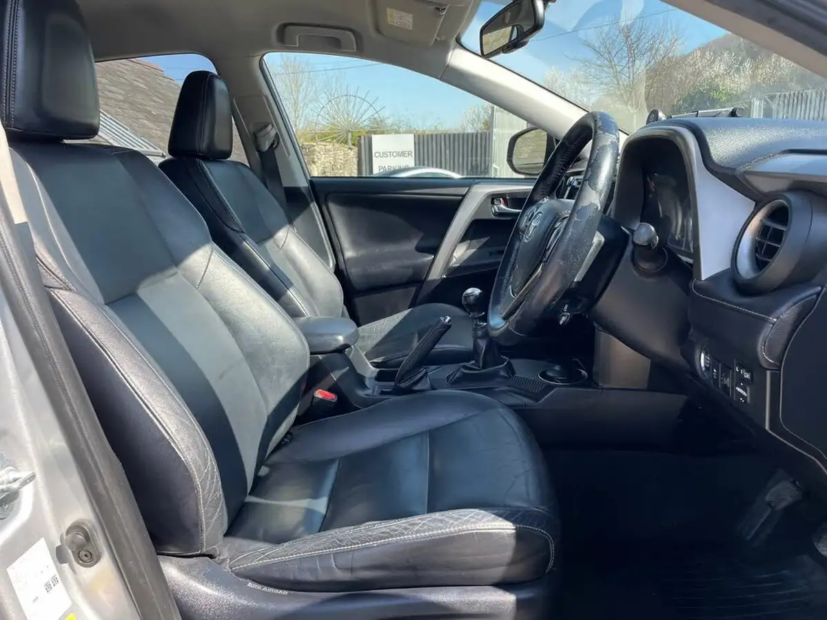 2013-toyota-rav4-20td-invincible-2wd-1990cc-big-17