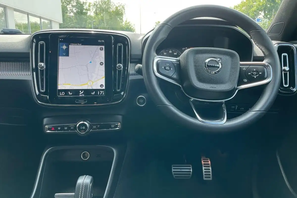 2021-volvo-xc40-15-t5-r-design-pro-258bhp-big-32