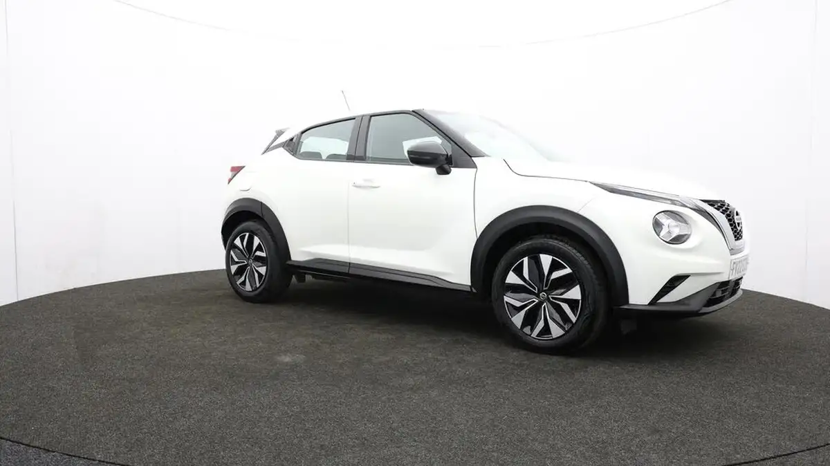 2022-nissan-juke-10-dig-t-acenta-big-48