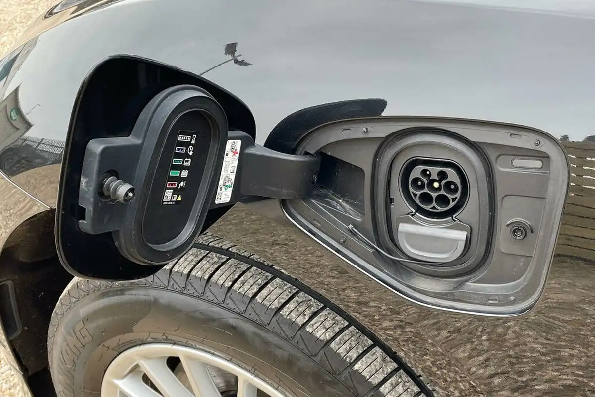 2020-jaguar-i-pace-ev400-s-big-18