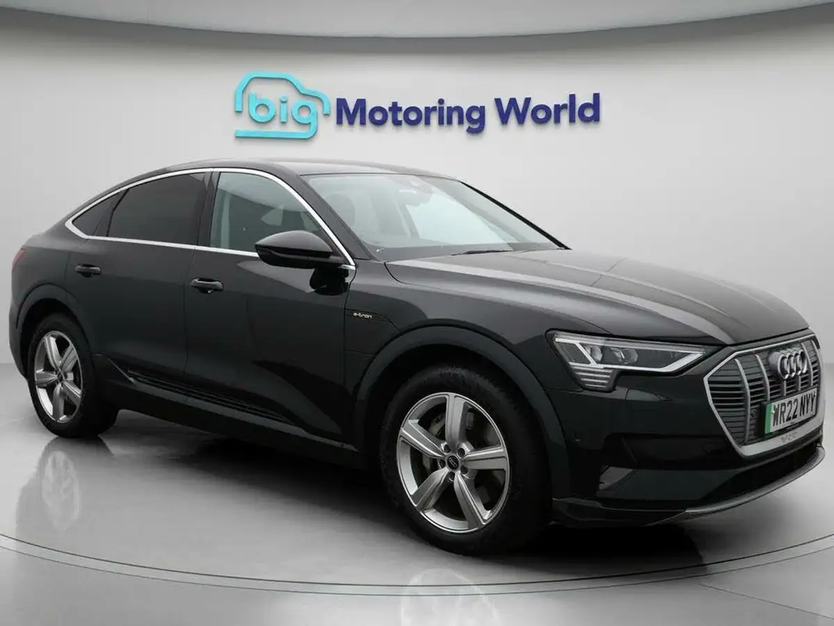 2022-audi-e-tron-50e-technik-sportback-big-0