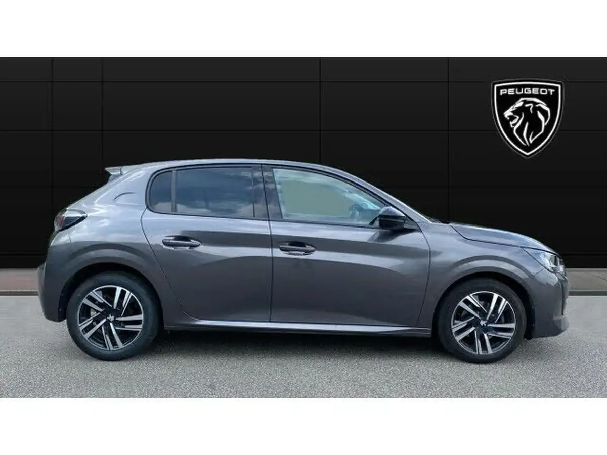 2022-peugeot-208-12-puretech-allure-premium-100bhp-big-4