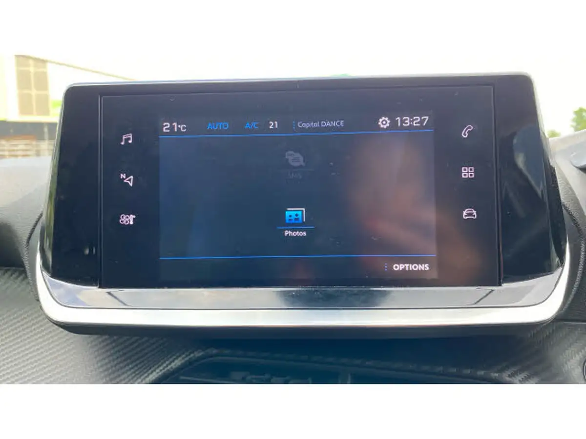 2022-peugeot-208-12-puretech-allure-premium-100bhp-big-28