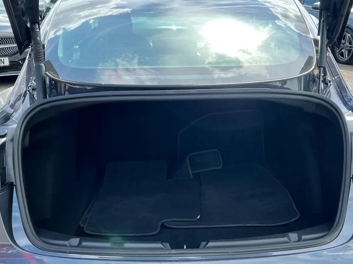 2021-tesla-model-3-e-long-range-4x4-big-53