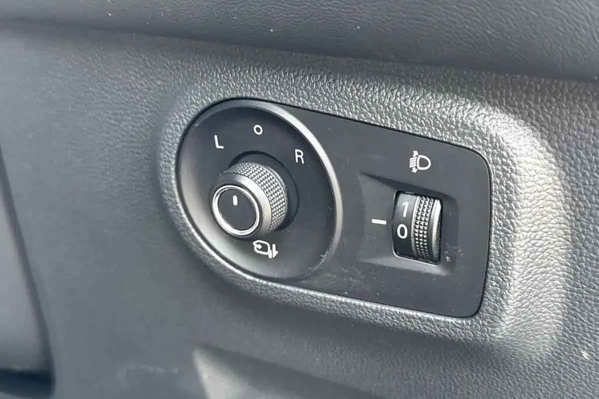2024-mg-zs-suv-10t-gdi-exclusive-auto-big-22