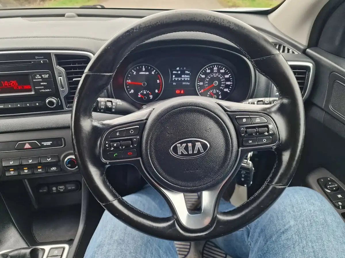 2016-kia-sportage-17crdi-1-big-15