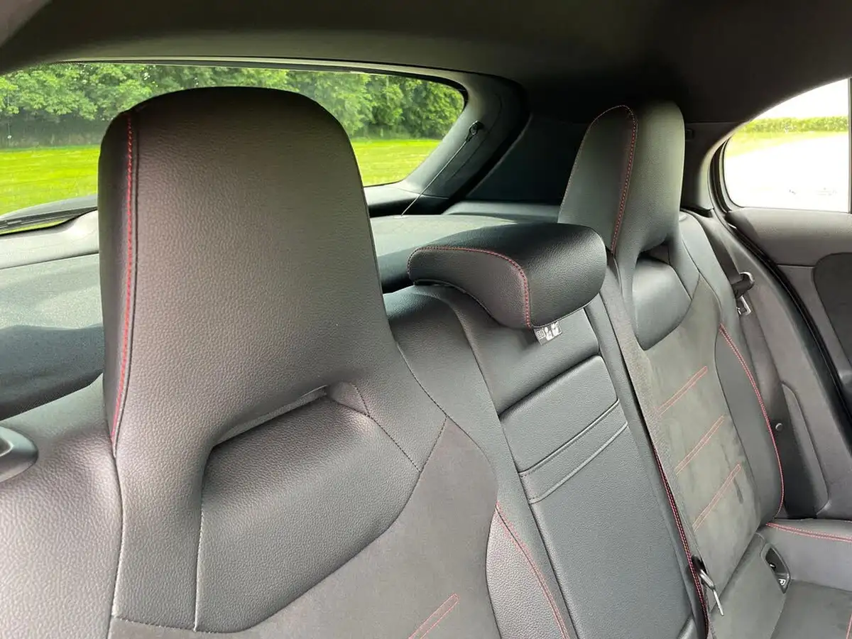 2020-mercedes-benz-a-class-13-a250e-amg-line-premium-hatchback-5d-big-25