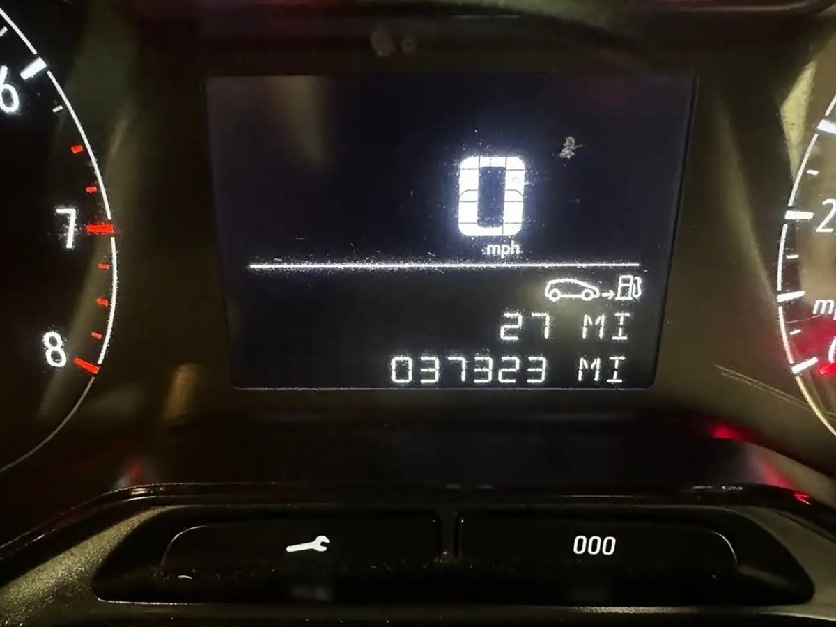 2019-vauxhall-combo-15cdti-edition-2000-75pseu6d-t-panel-big-13
