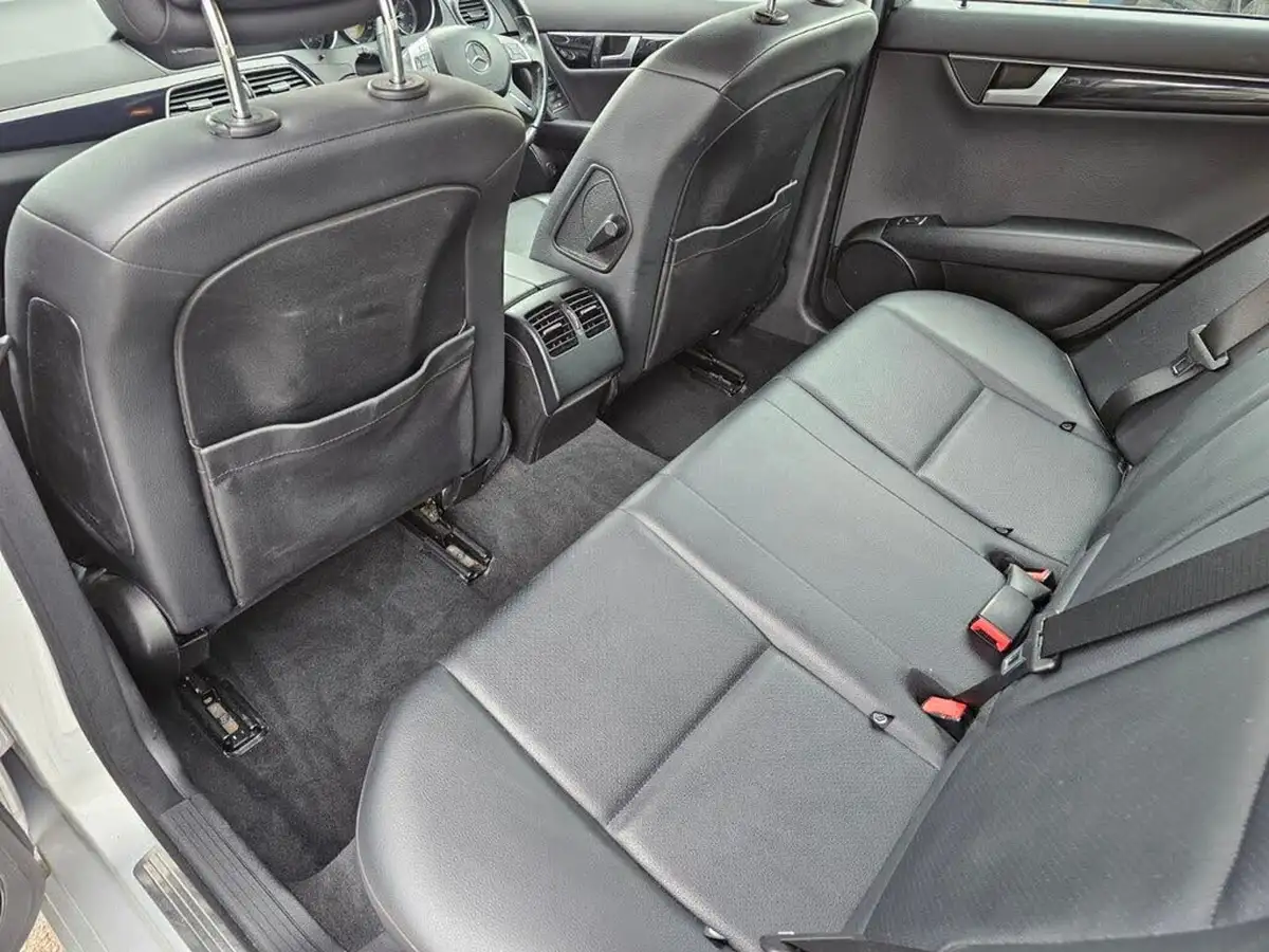 2011-mercedes-benz-c-class-21td-c220-cdi-se-21cdi-blue-f-estate-5d-2143cc-7g-tronic-big-26