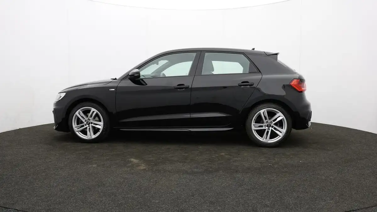 2019-audi-a1-10-30-tfsi-s-line-big-70