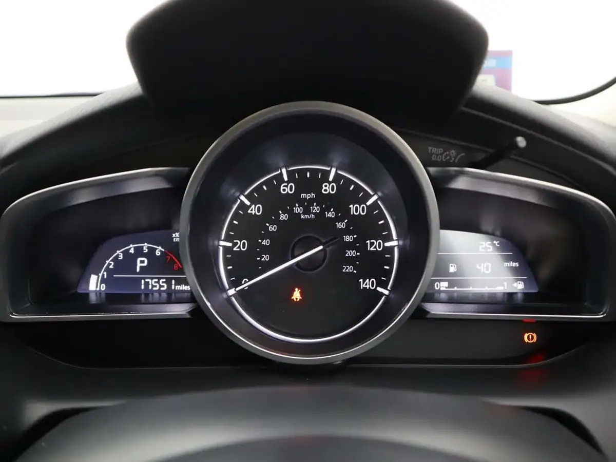 2022-mazda-mazda2-15-skyactiv-g-sport-big-14